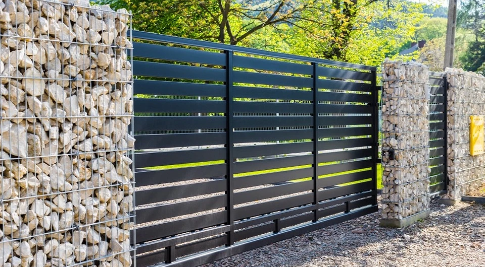 Three cheap options for a fence foundation